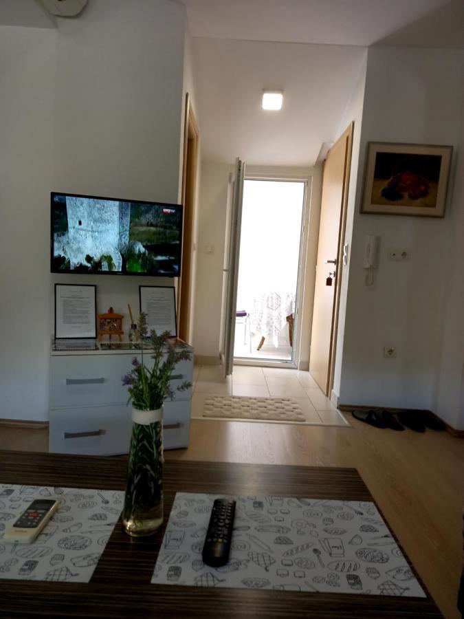 Apartments Platz Мостар Екстериор снимка