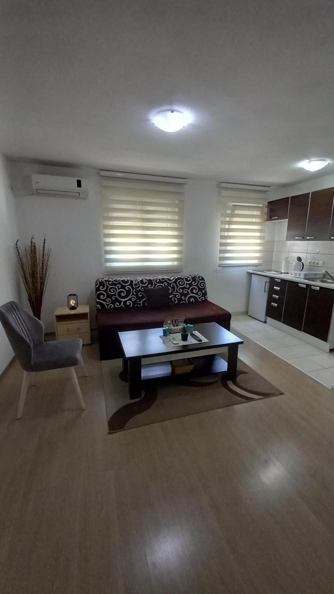 Apartments Platz Мостар Екстериор снимка