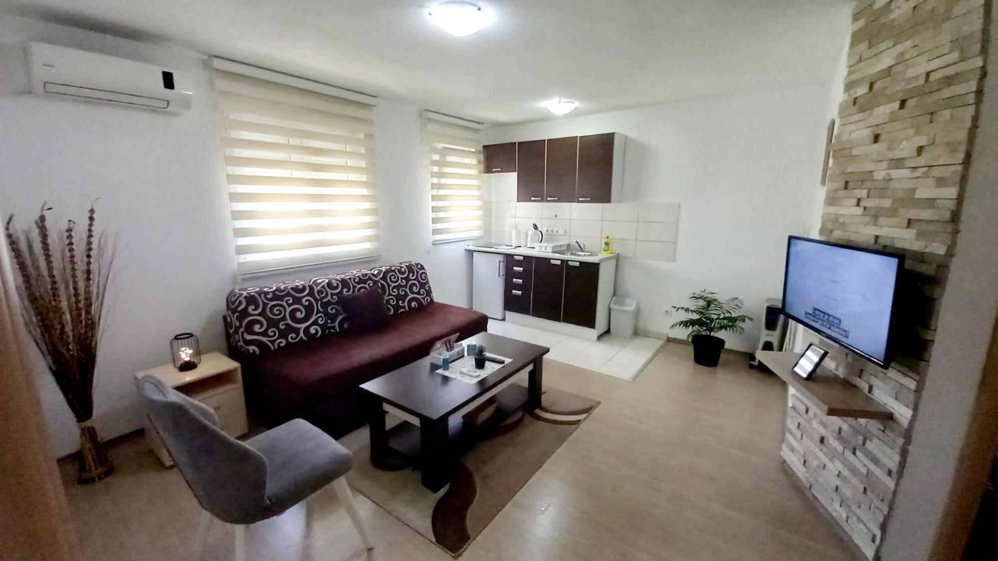 Apartments Platz Мостар Екстериор снимка