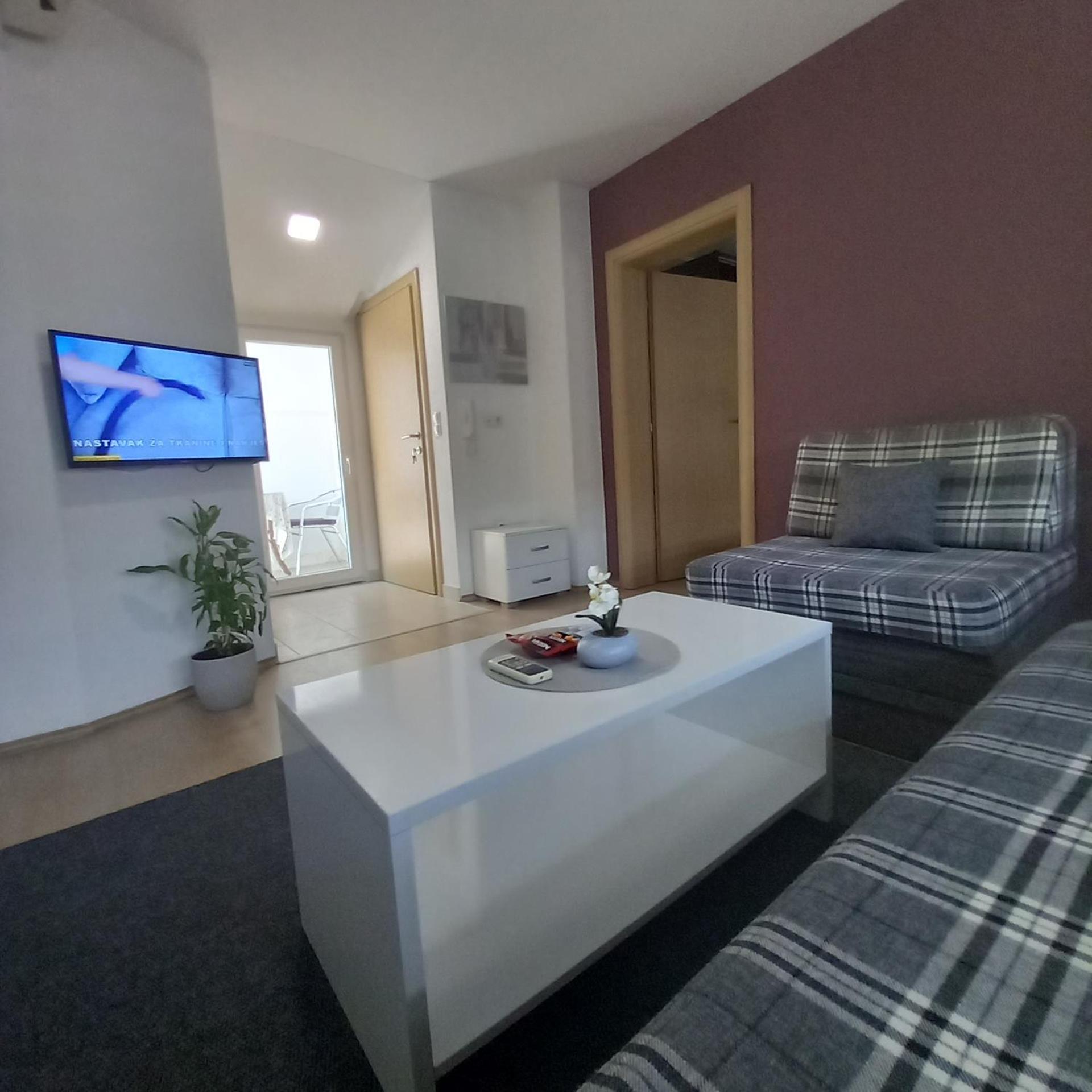 Apartments Platz Мостар Екстериор снимка