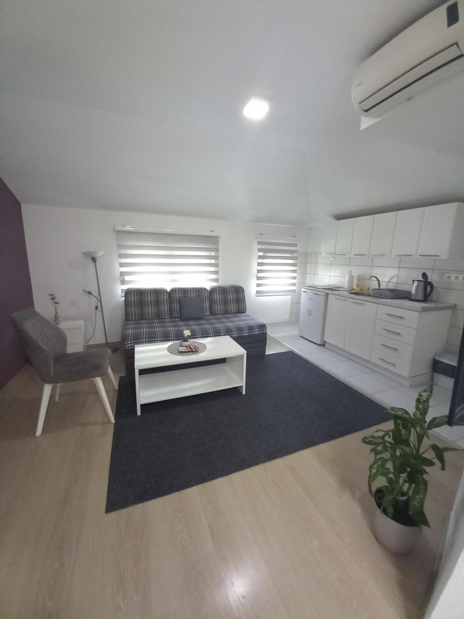Apartments Platz Мостар Екстериор снимка